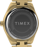 TW2Y68300 Q Timex® Continental Mini, reloj de 24 mm con brazalete de acero inoxidable. Imagen del fondo de la caja.