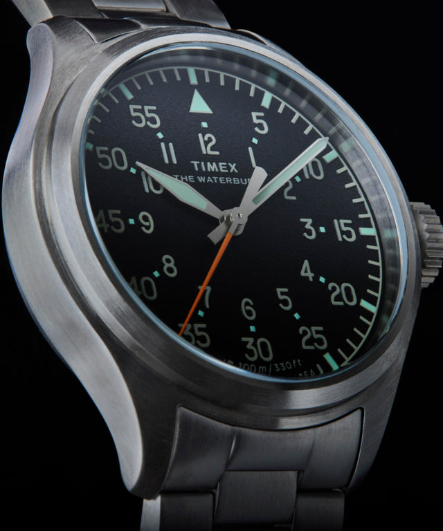 TW2Y70300 Reloj Waterbury Ace de 41 mm con brazalete de acero inoxidable y función Indiglo activada