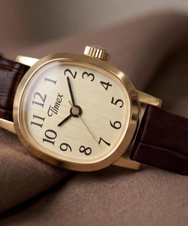 TW2Y87700 Reloj Cavatina® Mini con correa de piel de 17 mm   Imagen de los modelos clave de la campaña (fotos de producto)