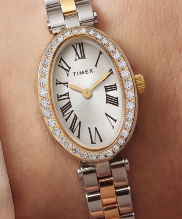 TW2Y90200 Reloj Cavatina® con brazalete de acero inoxidable de 19 mm. Imagen principal de la muñeca