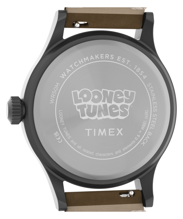 TW2Y99400 Looney Tunes: El Correcaminos y el Coyote x Timex Expedition® Scout, reloj de 40 mm con correa de piel. Imagen del fondo de la caja.