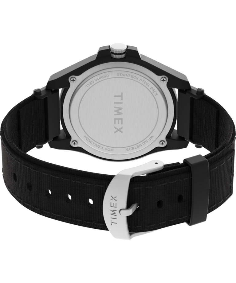 TW4B26300 Expedition® Acadia Rugged, reloj de 42 mm con correa de tejido de materiales mixtos: imagen del fondo de la caja con accesorio