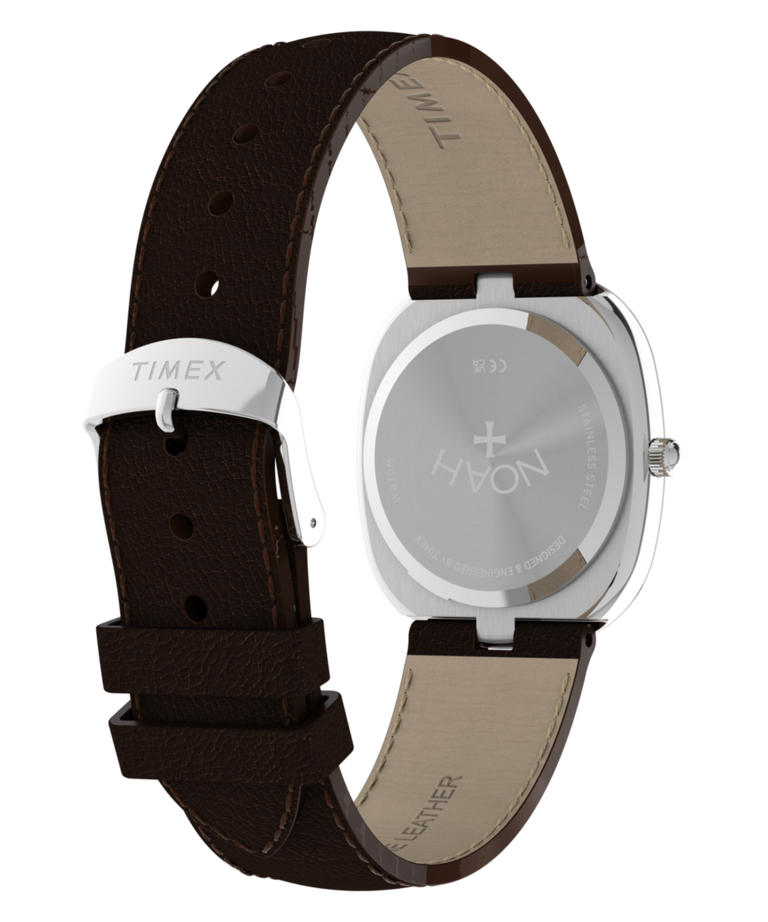 TW6A31200 Noah x Timex Boatswain, reloj de 31 mm con correa de piel: imagen del fondo de la caja con accesorio