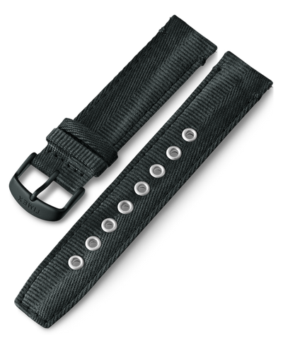TW7C66900 20mm Quick Release Fabric Strap Primary Image