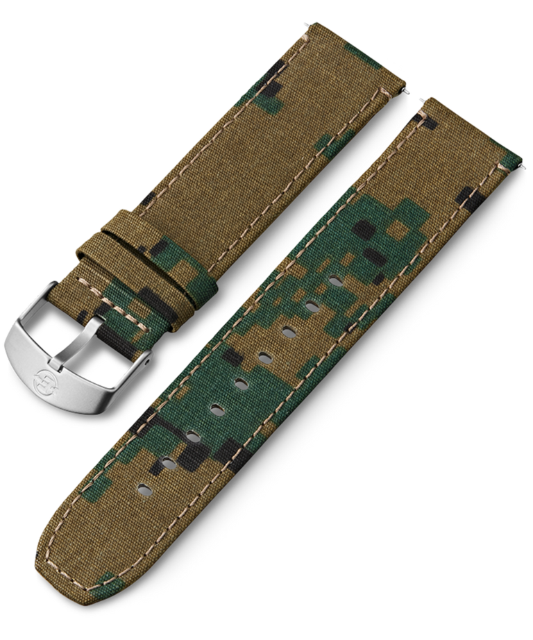 TW7C68100 22mm Fabric Strap Primary Image