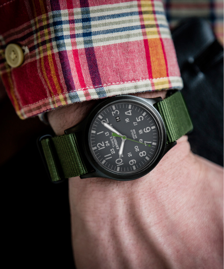 TW4B047009J Expedition Scout 40mm Fabric Strap Watch in Green lifestyle image